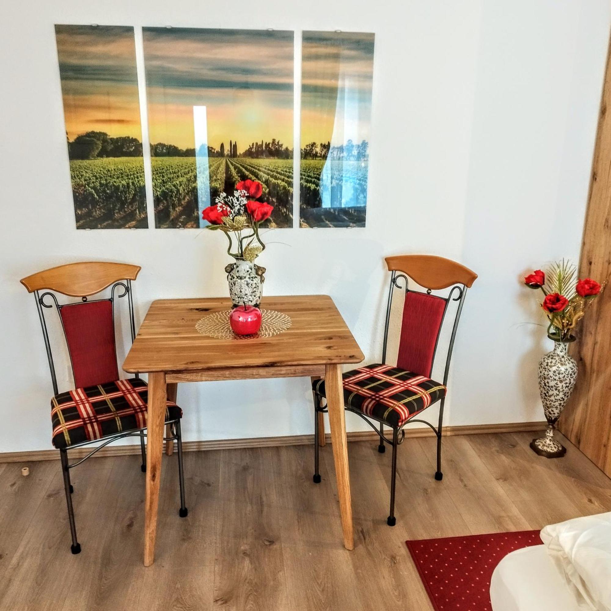 Tinyhouses Am Neusiedlersee Fertőrákos Екстериор снимка